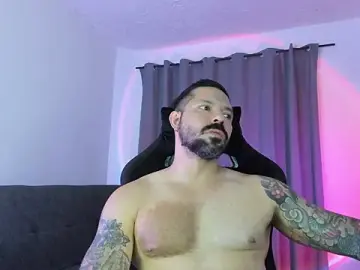 Stripchat Free Porn Cam of Pierre_Vidal