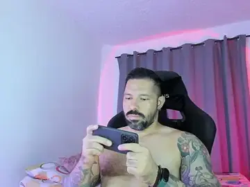Stripchat Free Porn Cam of Pierre_Vidal