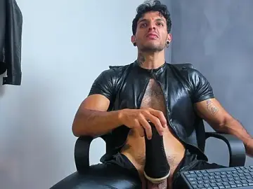 Stripchat Best Webcam of JuanBlade