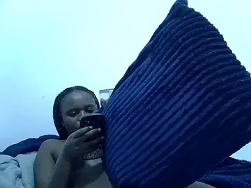Stripchat Free Live Porn of creamypussyy21