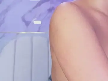 Stripchat Best live sex cam show of vale_ross_