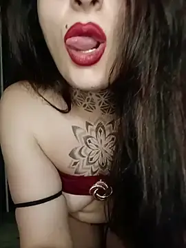 Stripchat Free Porn Cam of Porcellina181