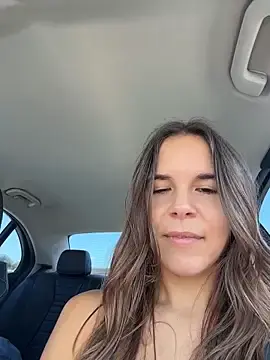 Stripchat Sex Cam of JuicyFruits93