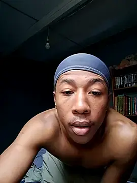 Stripchat Live Sex Cam of Peterveero12