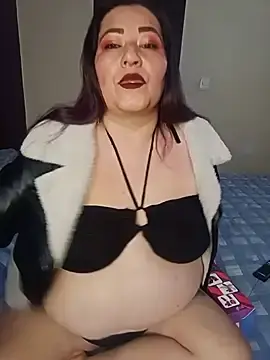Stripchat Free Live Porn of Morchis_esmeralda
