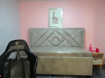 Stripchat Watch Live Sex Cams of CamilaVixen_ch