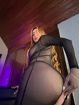 Stripchat Watch Live Sex Cams of tinker_exotic_1