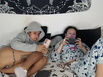 Stripchat Watch Live Sex Cams of abby_n_emily