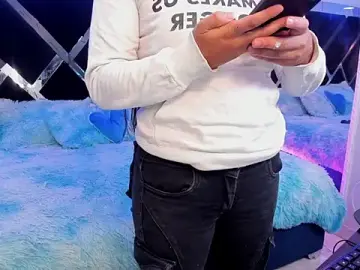 Stripchat Live Sex Cam of Eva-Williams