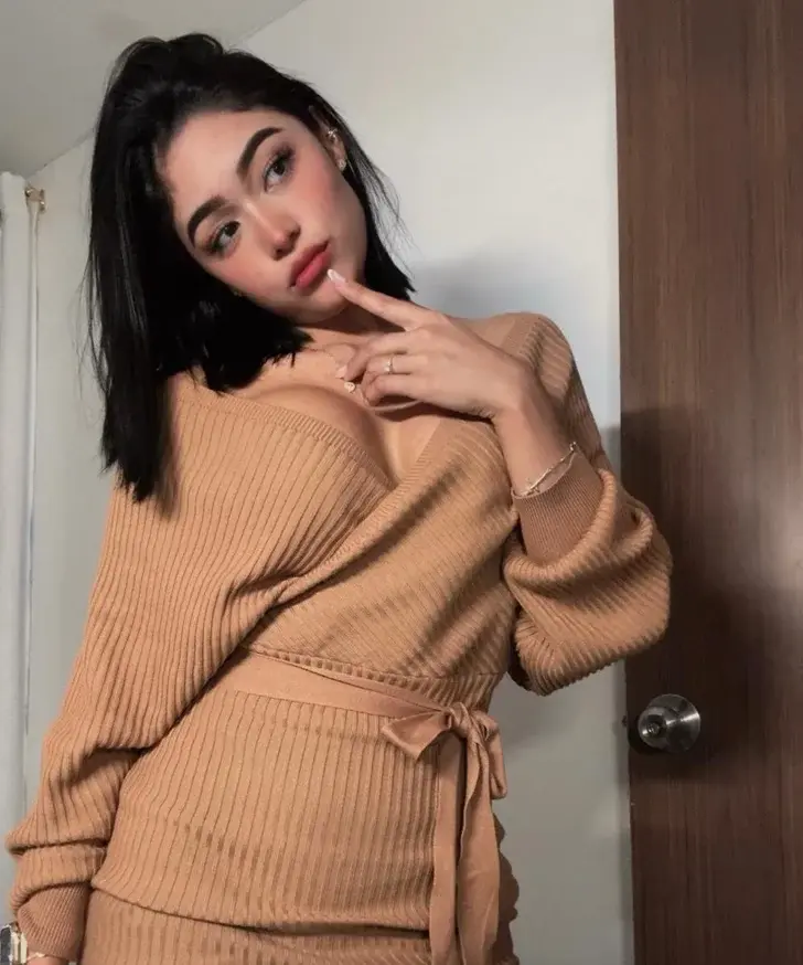 MiaRosse7