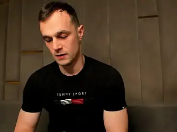 Stripchat Live Sex Cam of BrandonNorris