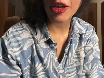 Stripchat Live Sex of Anaya77