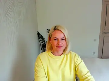 Stripchat Live Sex Cam of Alicee_Gracee