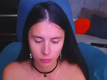 Stripchat Live Porn of Kitty4_Reed