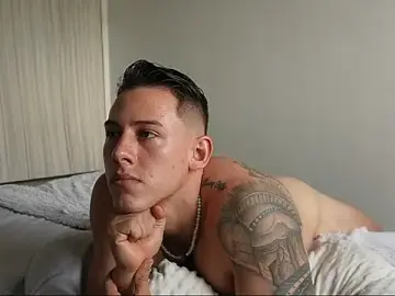 Stripchat Live Sex of Muscle_King_Cum