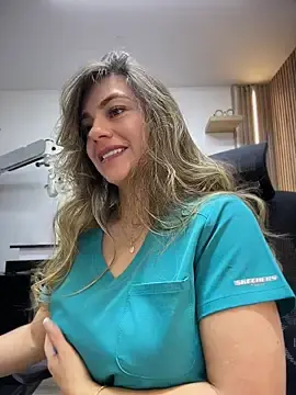 Stripchat Live Sex Cam of alicee16