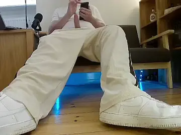 Stripchat Free Porn Cam of jonas_camboy