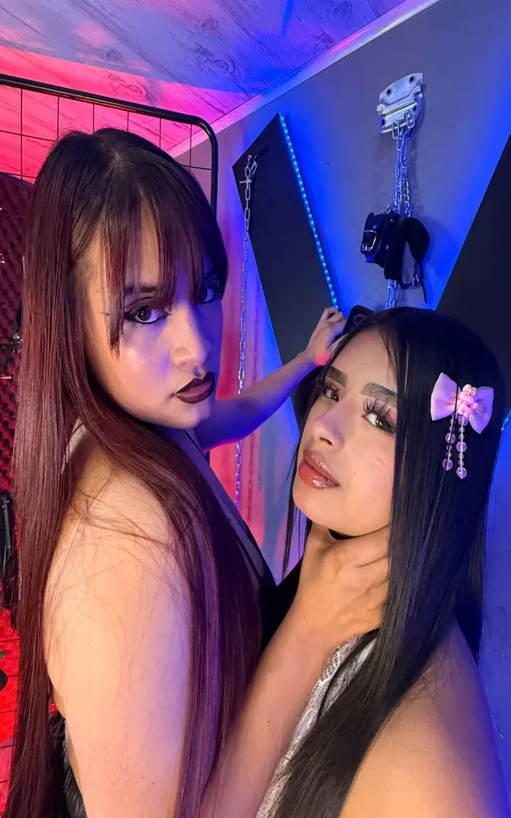 IzobethAri_BDSM