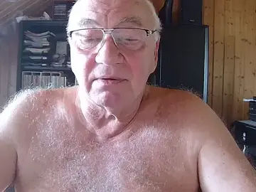 Stripchat Adult Video Chat of biggandybig
