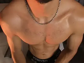 Stripchat Watch Live Sex Cams of NicolaiKarav