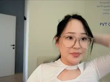 Stripchat Free Porn Cam of _JiKey_