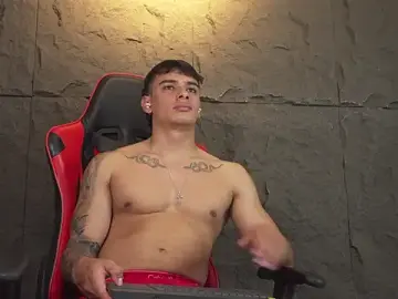 Stripchat Live Sex of joseph_boy