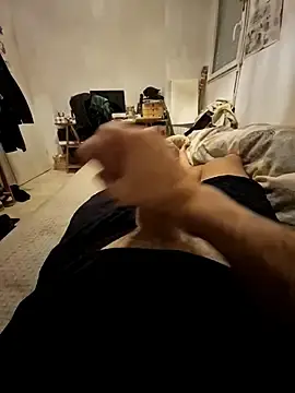 Stripchat Sex Cam of MarkBigDick35