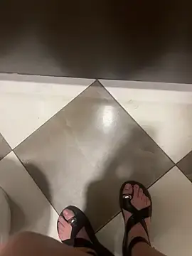 Stripchat Sex Cam of CrazzyChicks