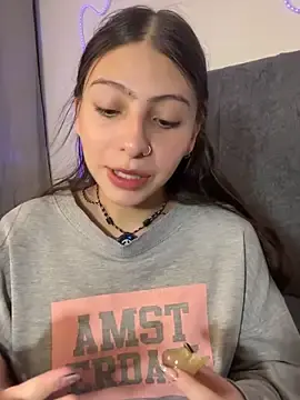 Stripchat Watch Live Sex Cams of D-Bunnyyy