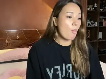 Stripchat Sex Cam of immahawaii