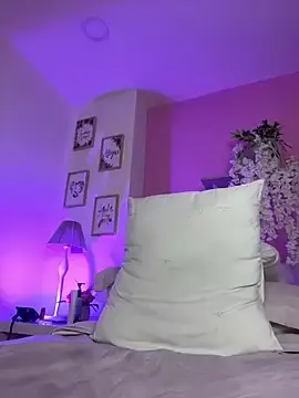 Stripchat Best live sex cam show of LauraRaider