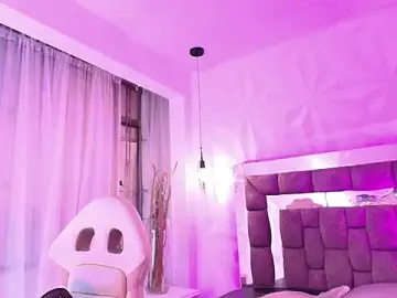 Stripchat Watch Live Sex Cams of Queen_perla_