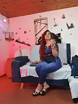 Stripchat Adult Webcam of keila_j