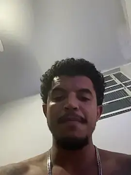 Stripchat Sex Cam of Sanicrt