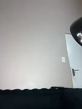 Stripchat Free Porn Cam of Yellowriider