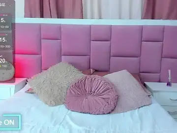 Stripchat Sex Cam of sweet_aura31