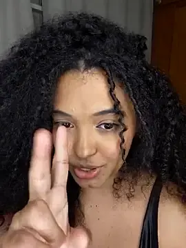 Stripchat Adult Webcam of QeenPandinha