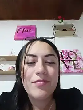 Stripchat Adult Webcam of Lesly_10-