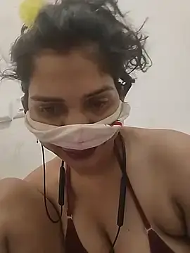 Stripchat Adult Webcam of KAJALBHABHI_