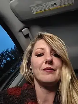 Stripchat Private Sex Chat of SheIsSomething