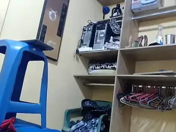 Stripchat Nude Webcam of kurtbigcock