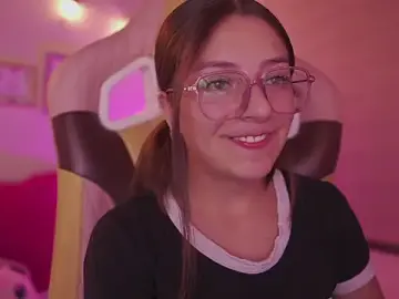Stripchat Free Live Porn of milly_kenner