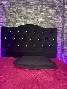 Stripchat Adult Webcam of Zafiro_fire