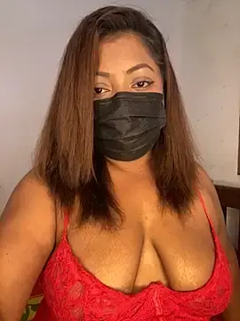 Stripchat Live Sex Cam of _Cute_ariana_