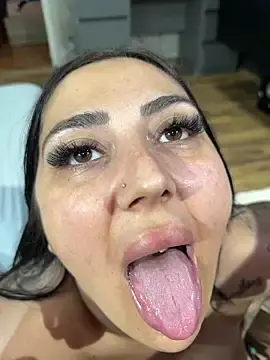 Stripchat Live Sex Cam of Evamendez02