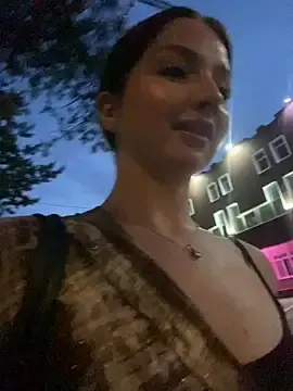 Stripchat Adult Webcam of KrisMagnoly