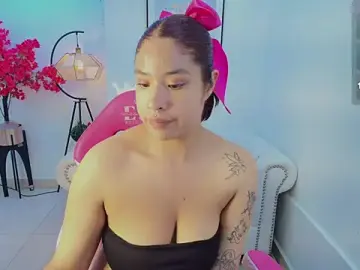 Stripchat Live Sex Cam of Natalia_cartier