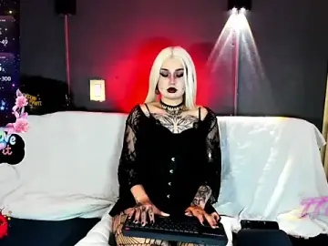Stripchat Free Porn Cam of Miss_Camilla_