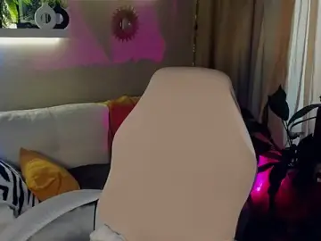 Stripchat Live Porn of SarahAlluring