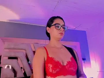 Stripchat Adult Webcams of _NatachaDiaz_